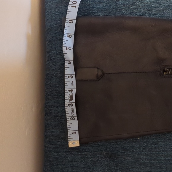 Ladies BORn Boots NWT wide calf leather upper - Picture 8 of 8